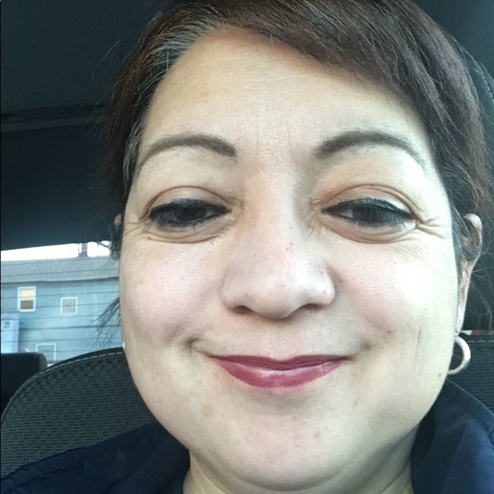 Meet your Posher, Maria